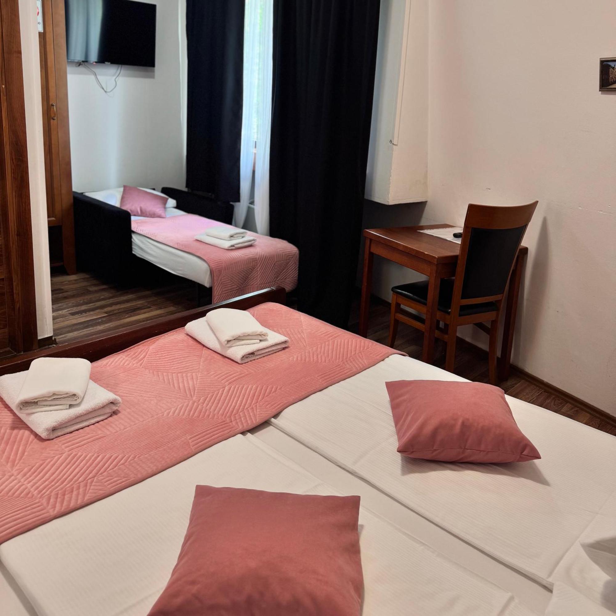 Hotel Paviljon Bihać Εξωτερικό φωτογραφία
