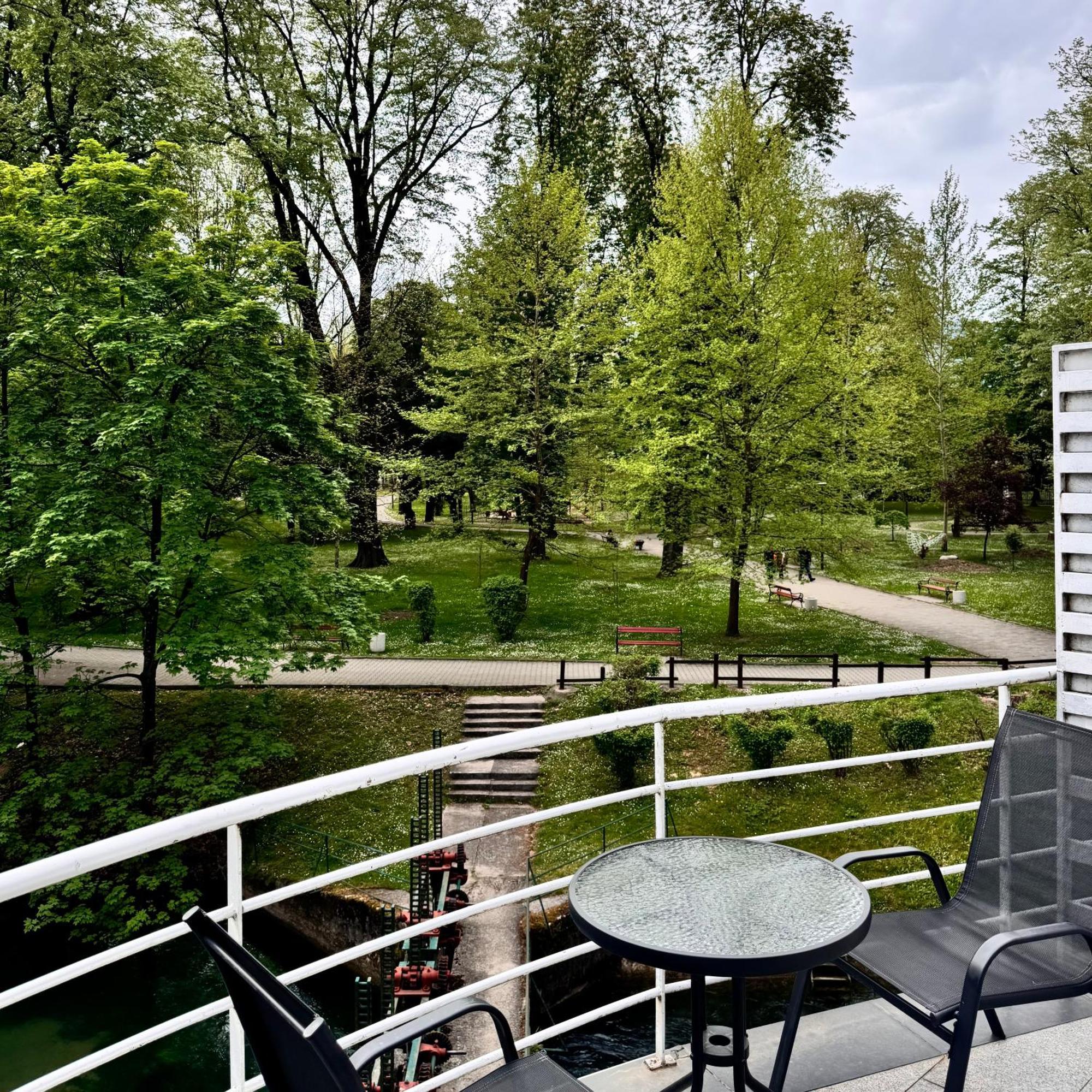 Hotel Paviljon Bihać Εξωτερικό φωτογραφία